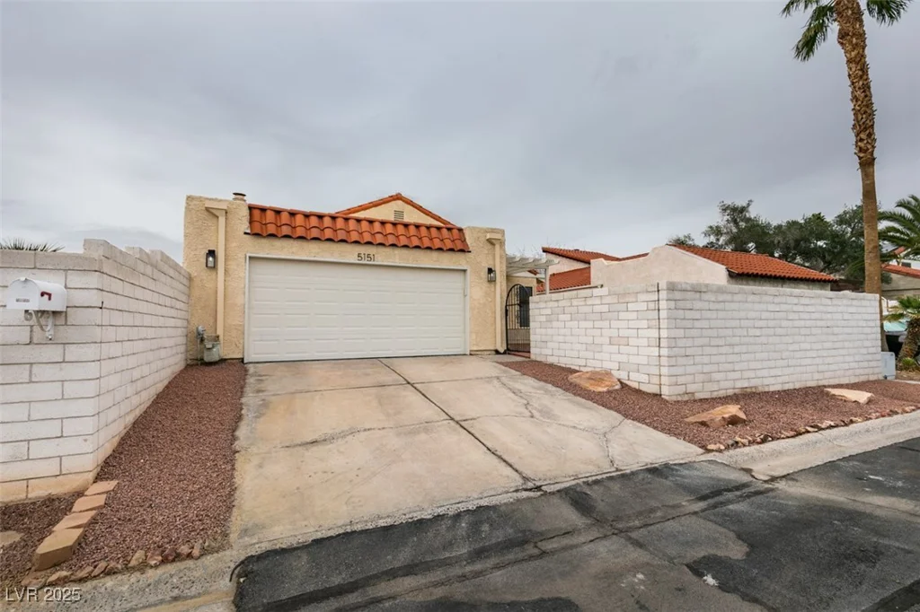 5151 Tennis, Las Vegas, NV 89120
