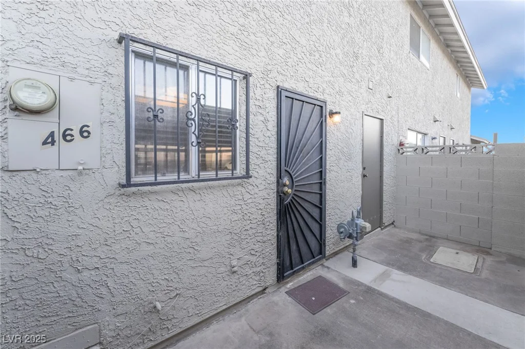 466 Sellers, Henderson, NV 89011
