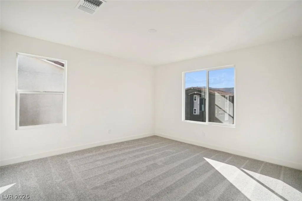 5864 Wisteria Walk, Las Vegas, NV 89148