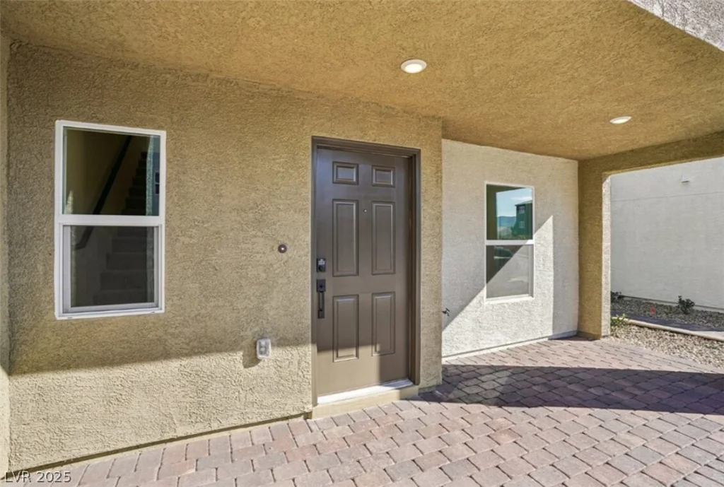 5864 Wisteria Walk, Las Vegas, NV 89148