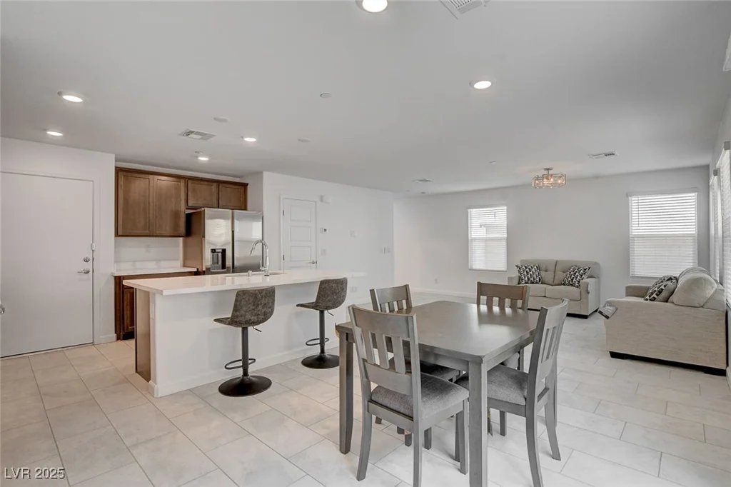 323 Bay Village, Henderson, NV 89011