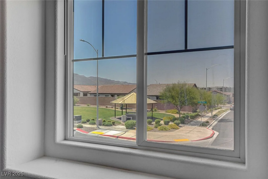 323 Bay Village, Henderson, NV 89011