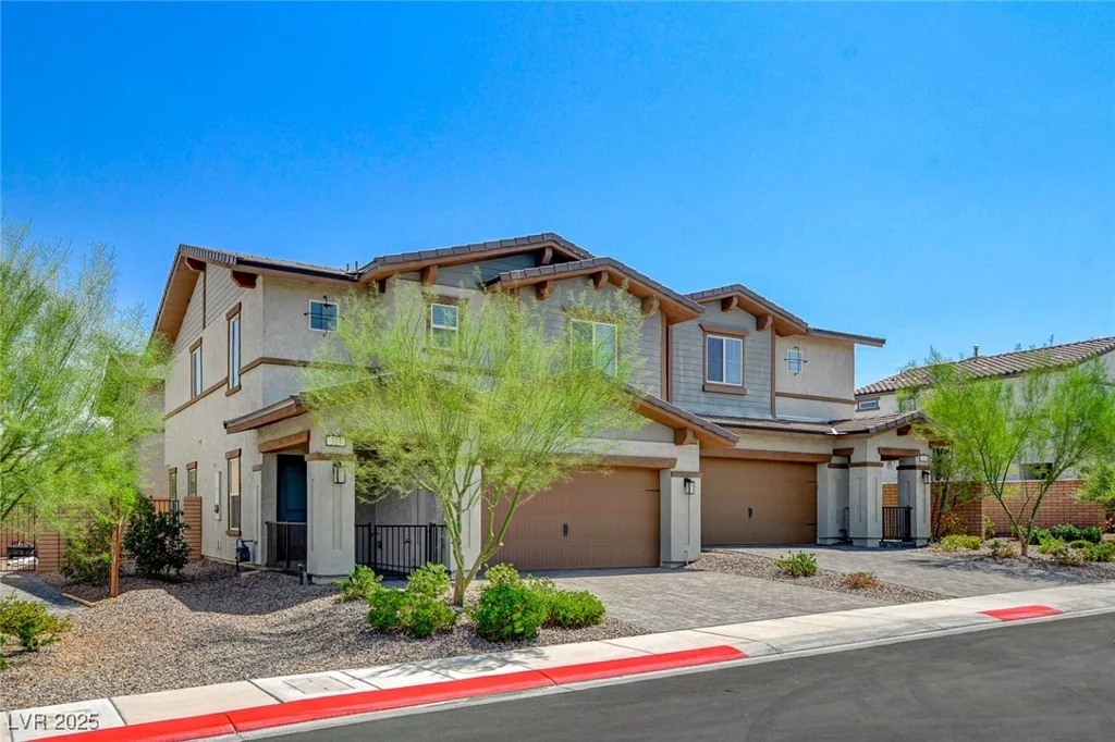 323 Bay Village, Henderson, NV 89011