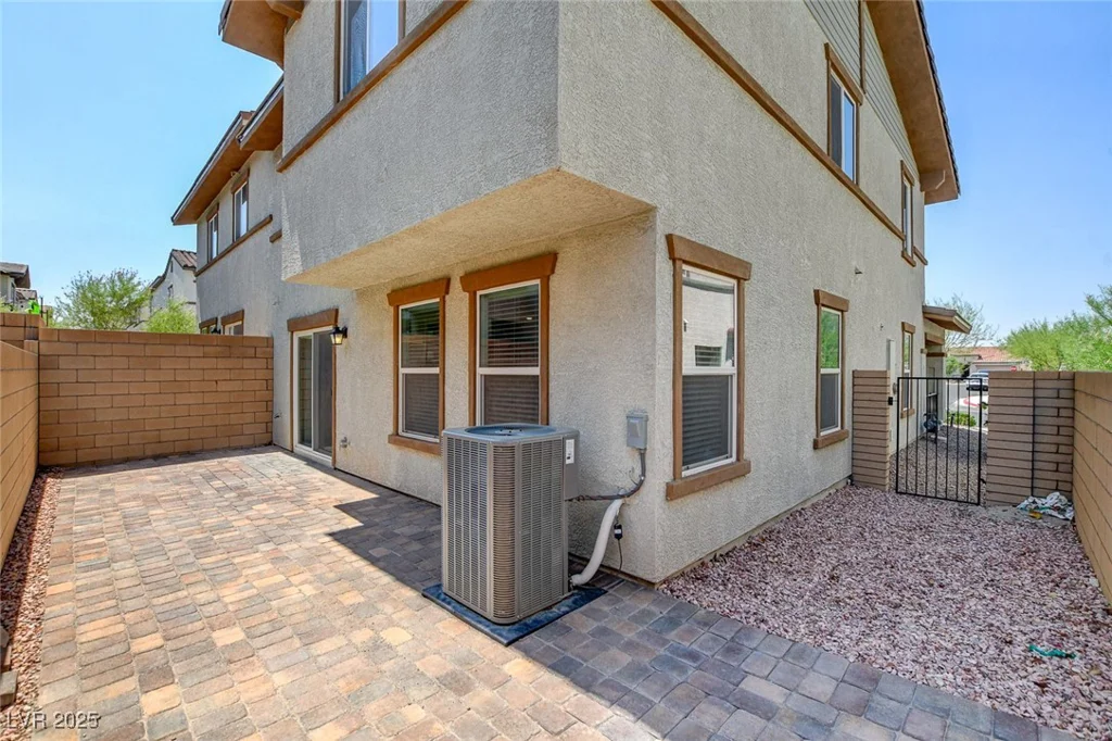 323 Bay Village, Henderson, NV 89011