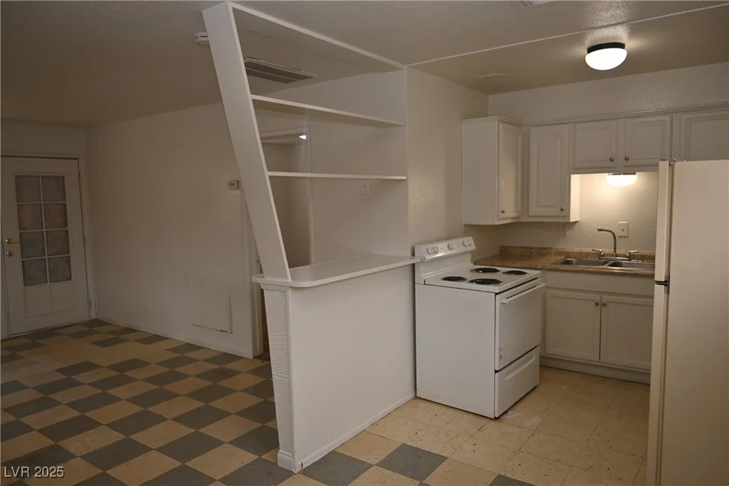 1610 Marlin, Las Vegas, NV 89101