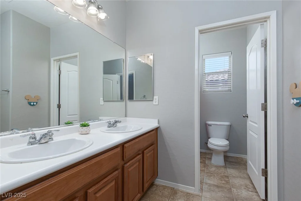 8171 Cape Ito, Las Vegas, NV 89113