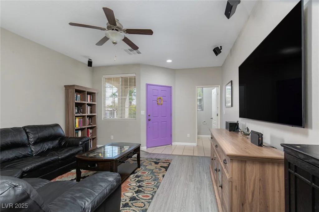 8171 Cape Ito, Las Vegas, NV 89113