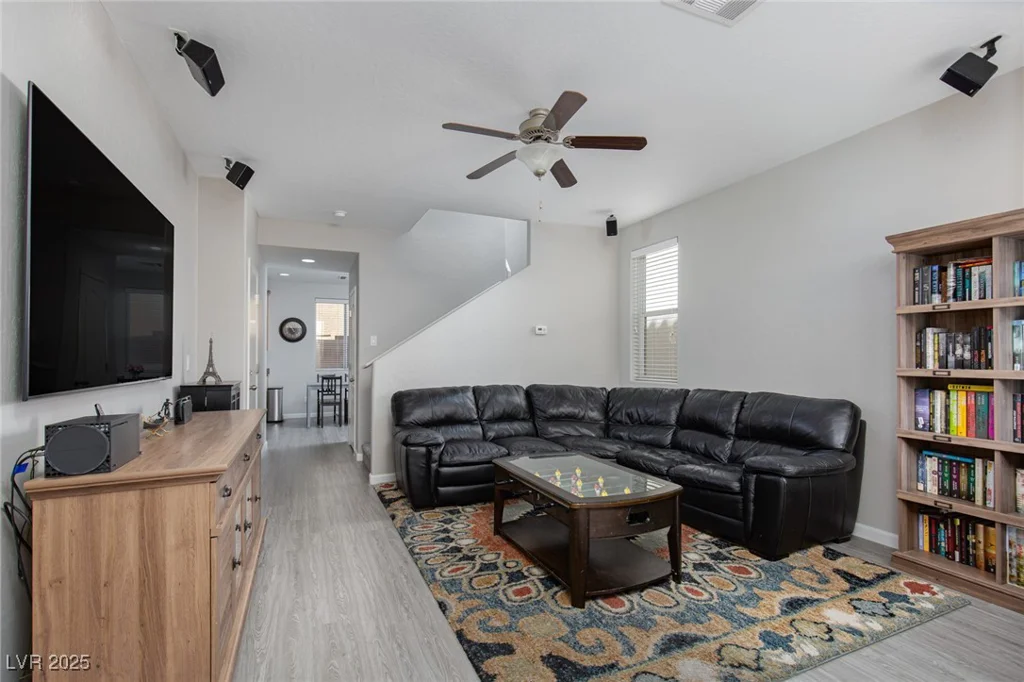 8171 Cape Ito, Las Vegas, NV 89113
