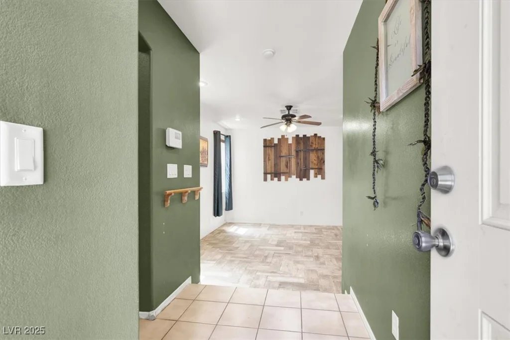 6581 Netherseal, Las Vegas, NV 89139
