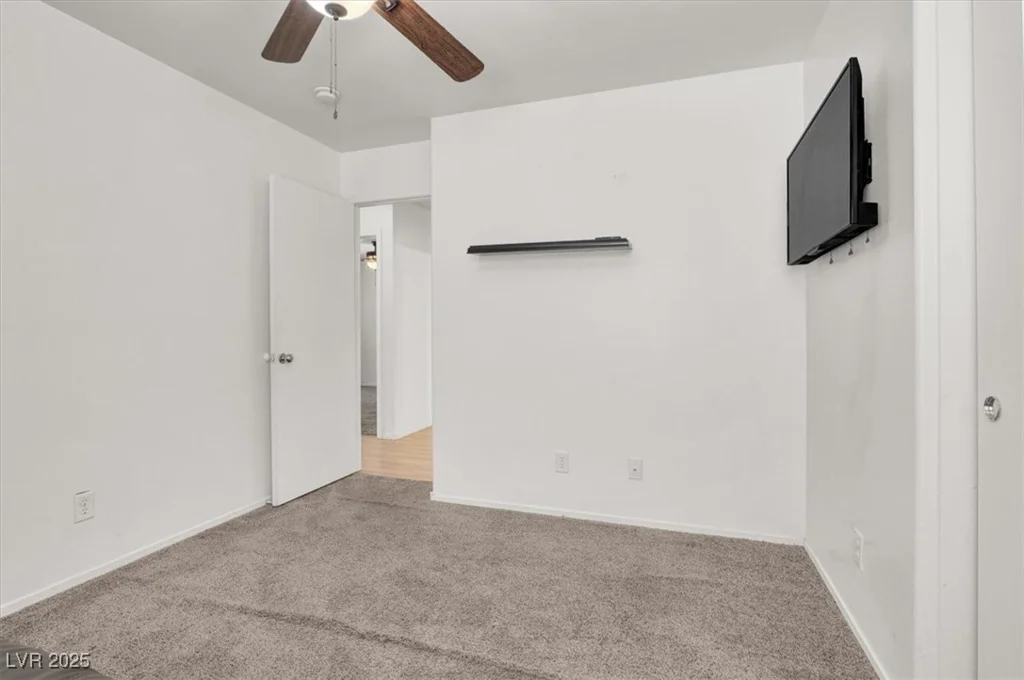 6581 Netherseal, Las Vegas, NV 89139