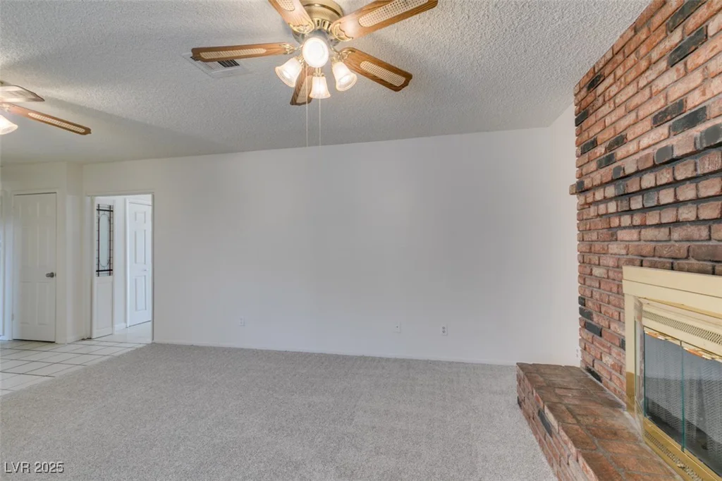4792 Cincinnati, Las Vegas, NV 89104