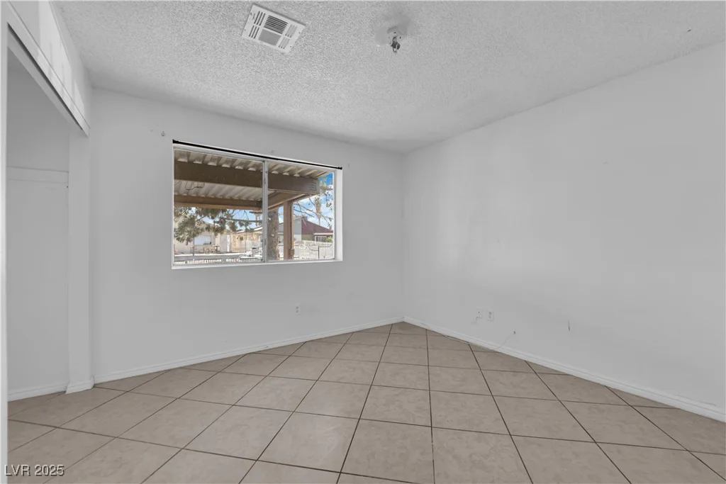 4552 Cool Valley, Las Vegas, NV 89110