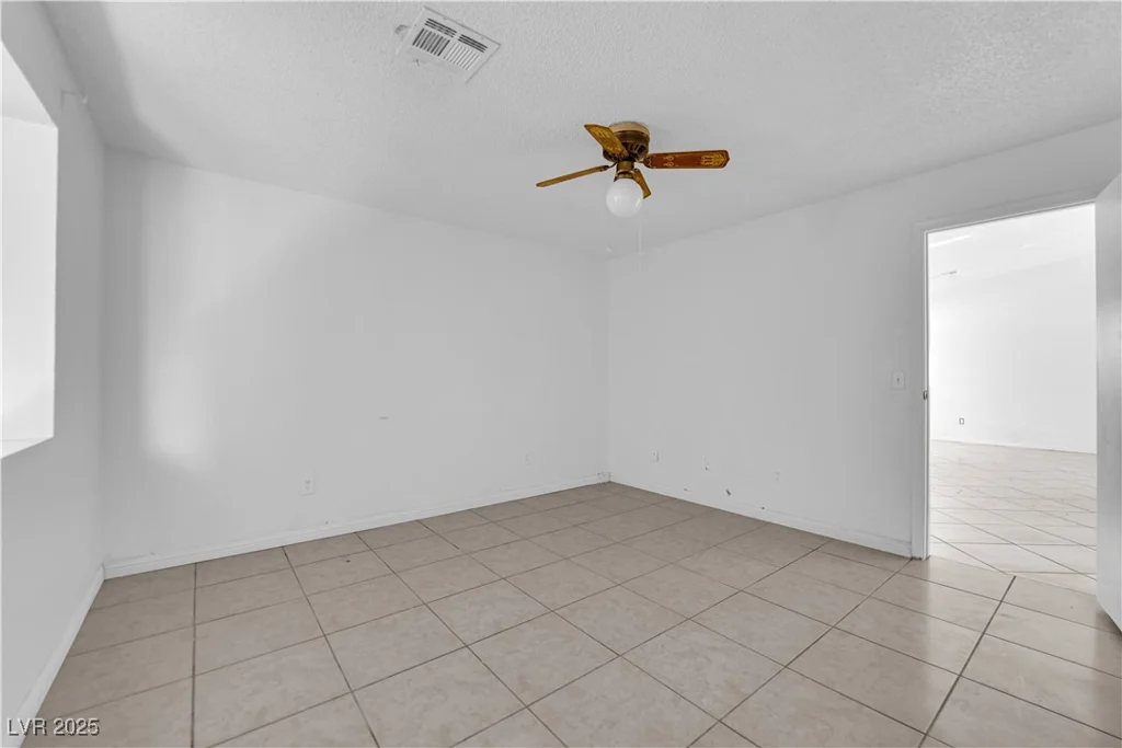 4552 Cool Valley, Las Vegas, NV 89110