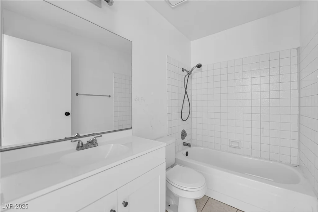 4552 Cool Valley, Las Vegas, NV 89110