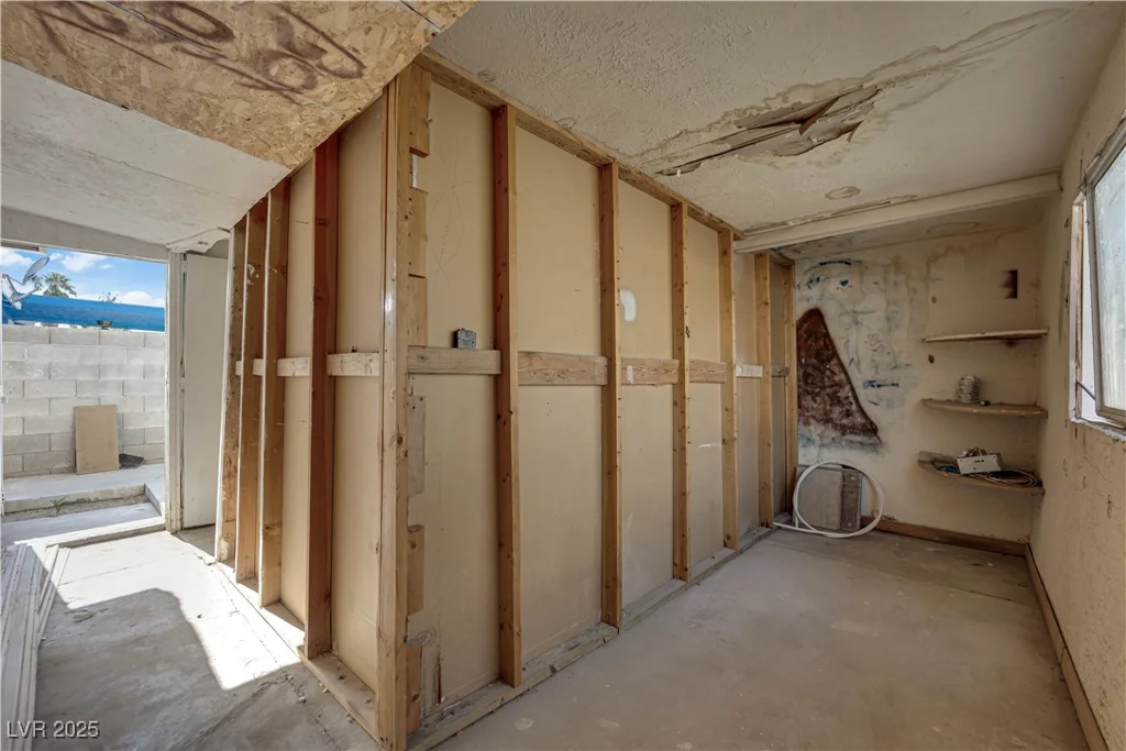 4552 Cool Valley, Las Vegas, NV 89110