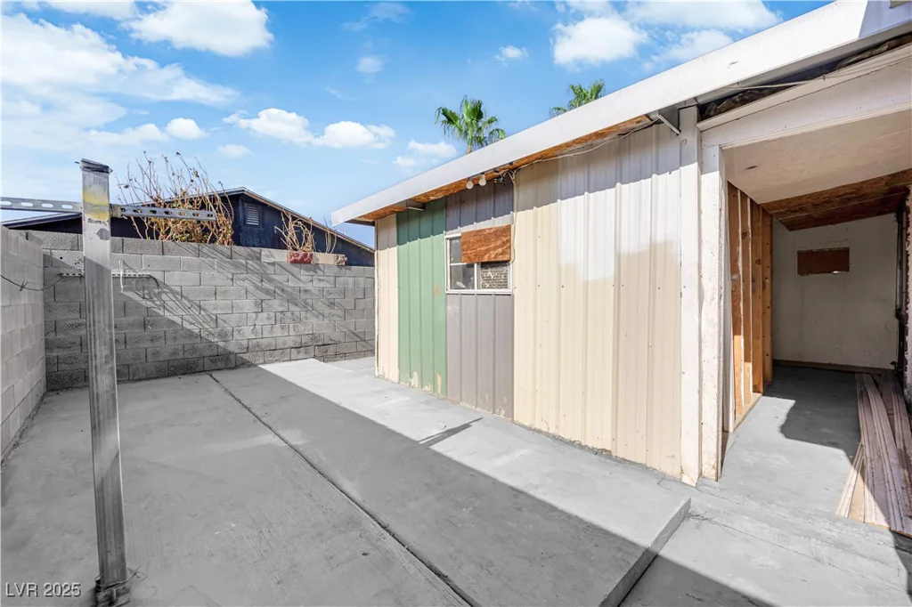 4552 Cool Valley, Las Vegas, NV 89110