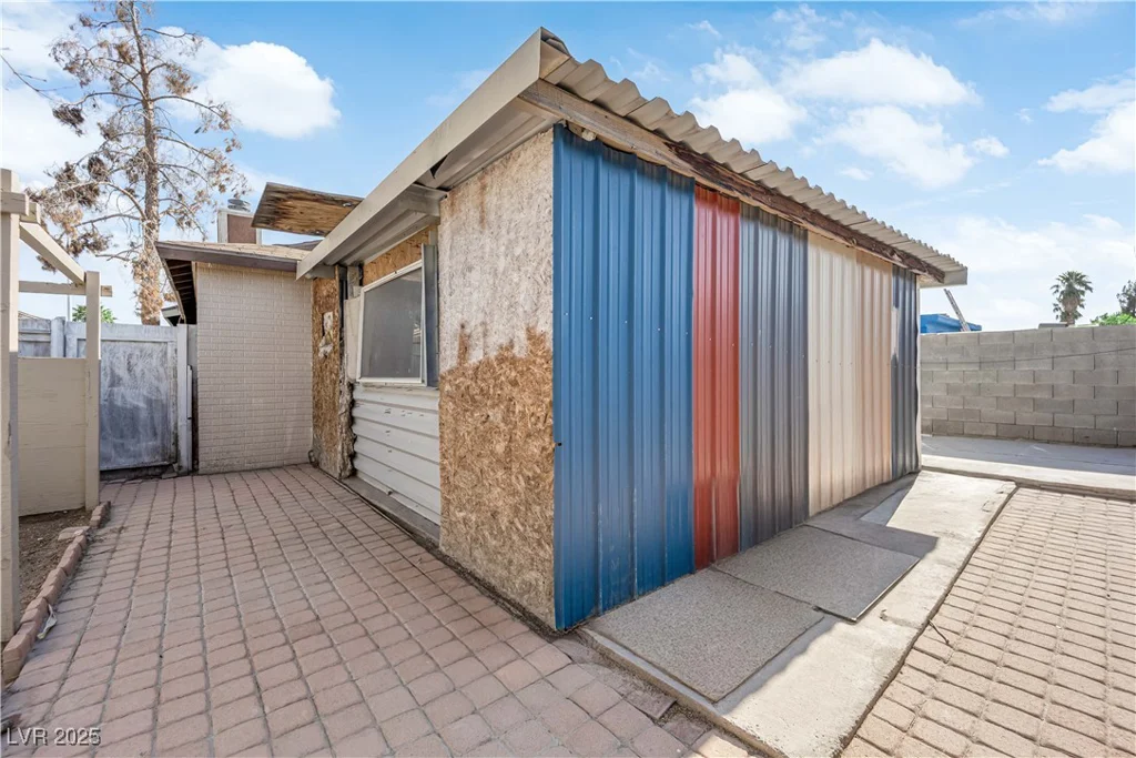 4552 Cool Valley, Las Vegas, NV 89110