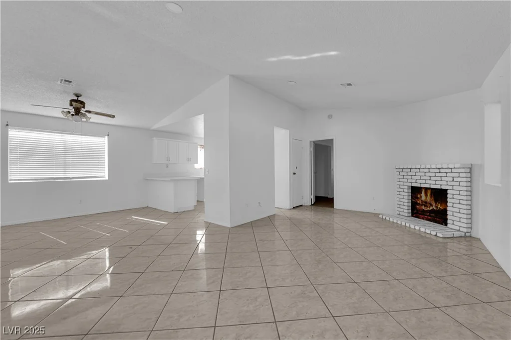 4552 Cool Valley, Las Vegas, NV 89110