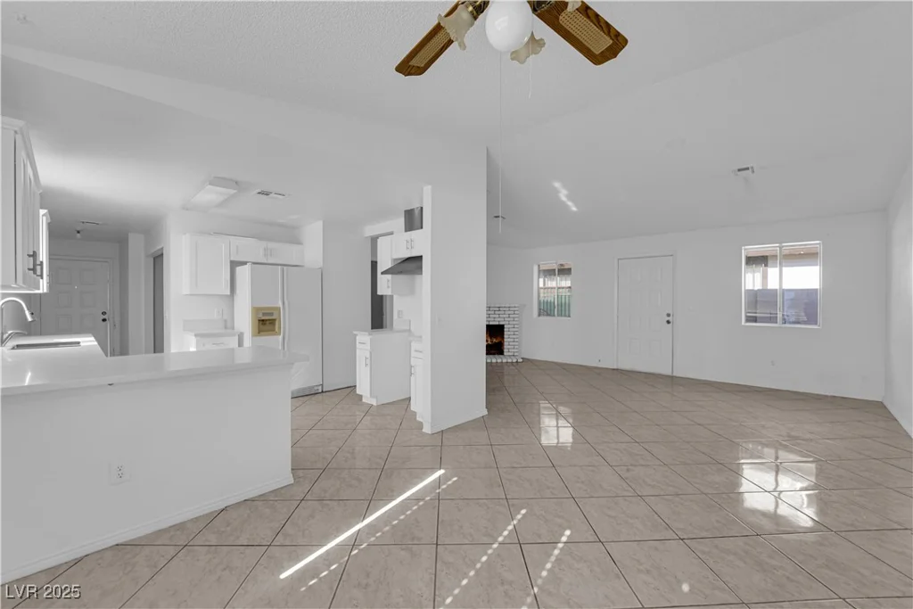 4552 Cool Valley, Las Vegas, NV 89110