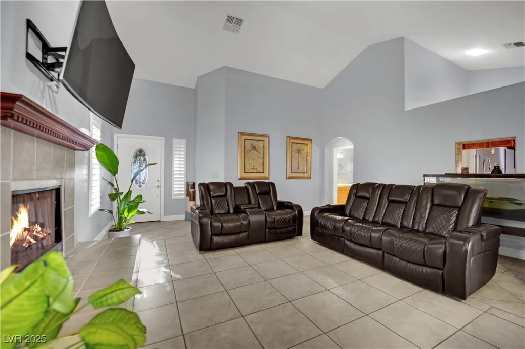 860 Autumn Canyon, Henderson, NV 89002