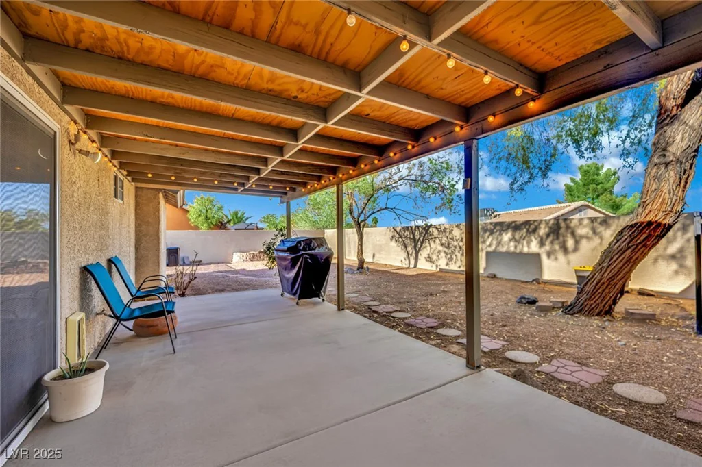 860 Autumn Canyon, Henderson, NV 89002