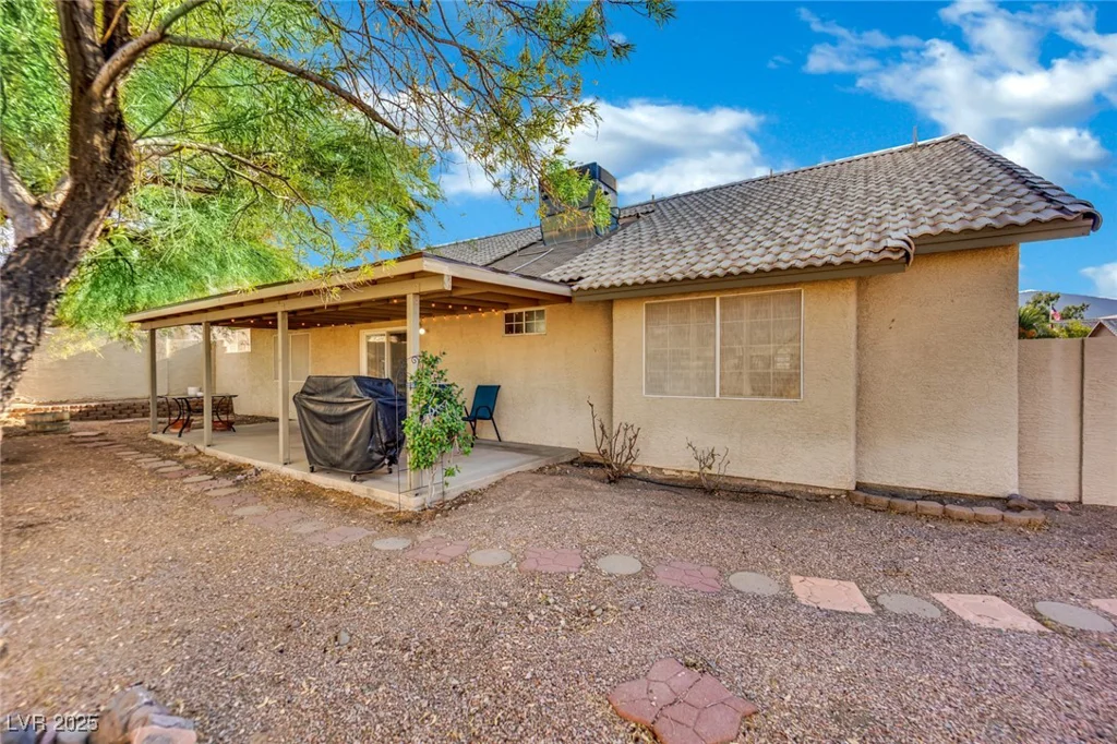 860 Autumn Canyon, Henderson, NV 89002