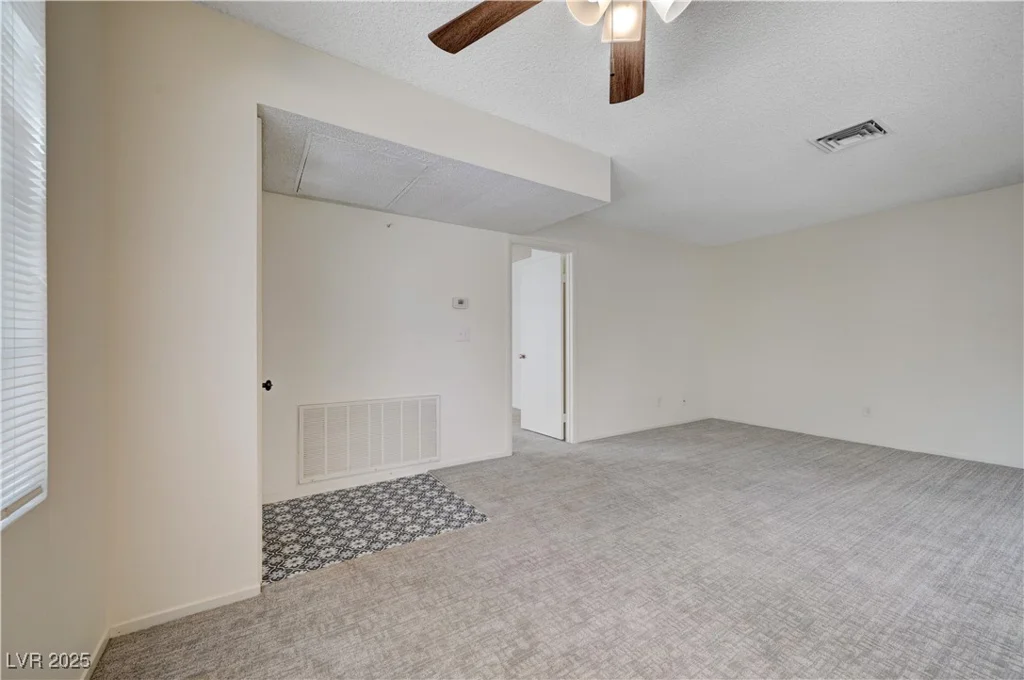 4730 Nara Vista, Las Vegas, NV 89103