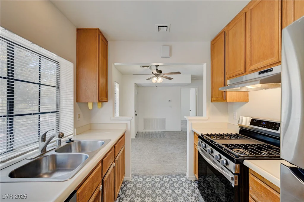 4730 Nara Vista, Las Vegas, NV 89103