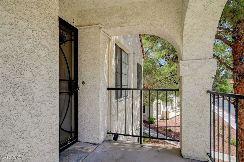 4730 Nara Vista, Las Vegas, NV 89103