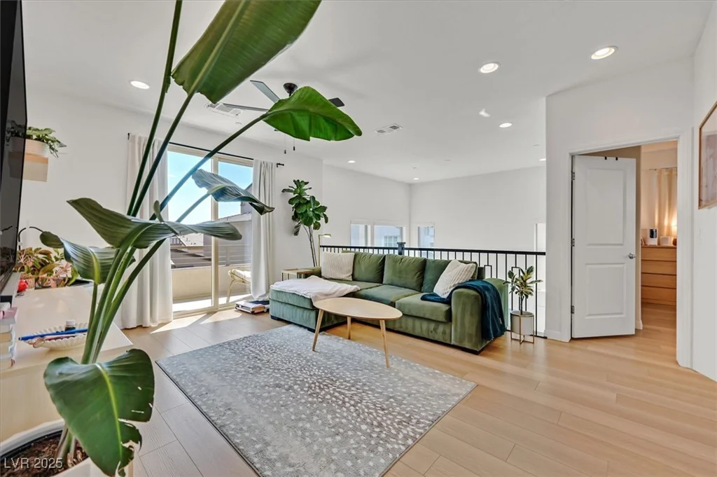 655 Tranquil Jade, Las Vegas, NV 89138