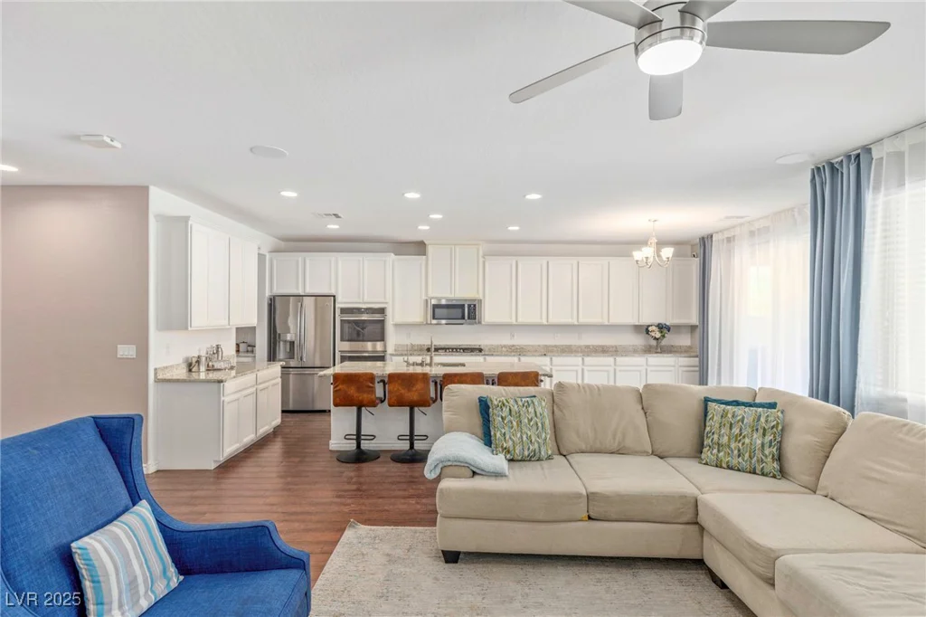 12382 Piazzo, Las Vegas, NV 89141