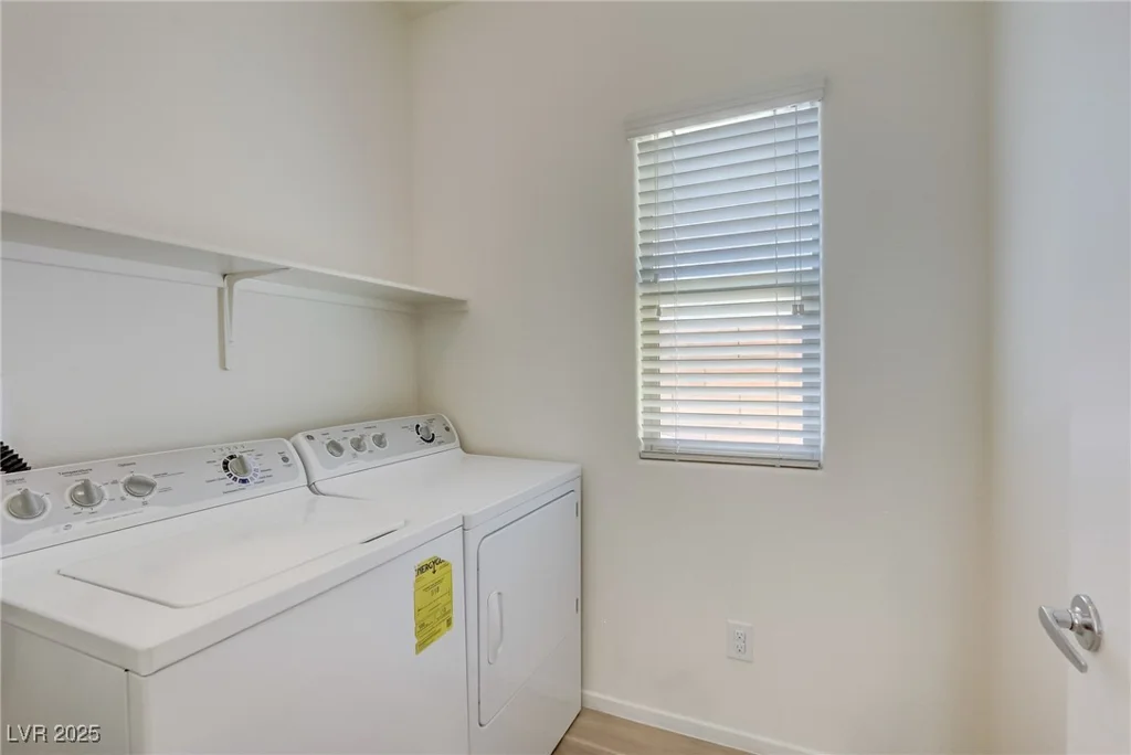 5380 Mercury Springs, Las Vegas, NV 89122