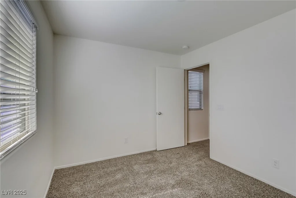 5380 Mercury Springs, Las Vegas, NV 89122