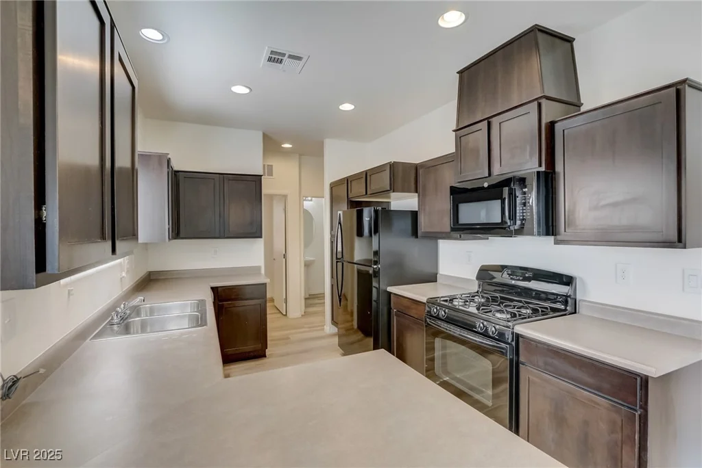 5380 Mercury Springs, Las Vegas, NV 89122