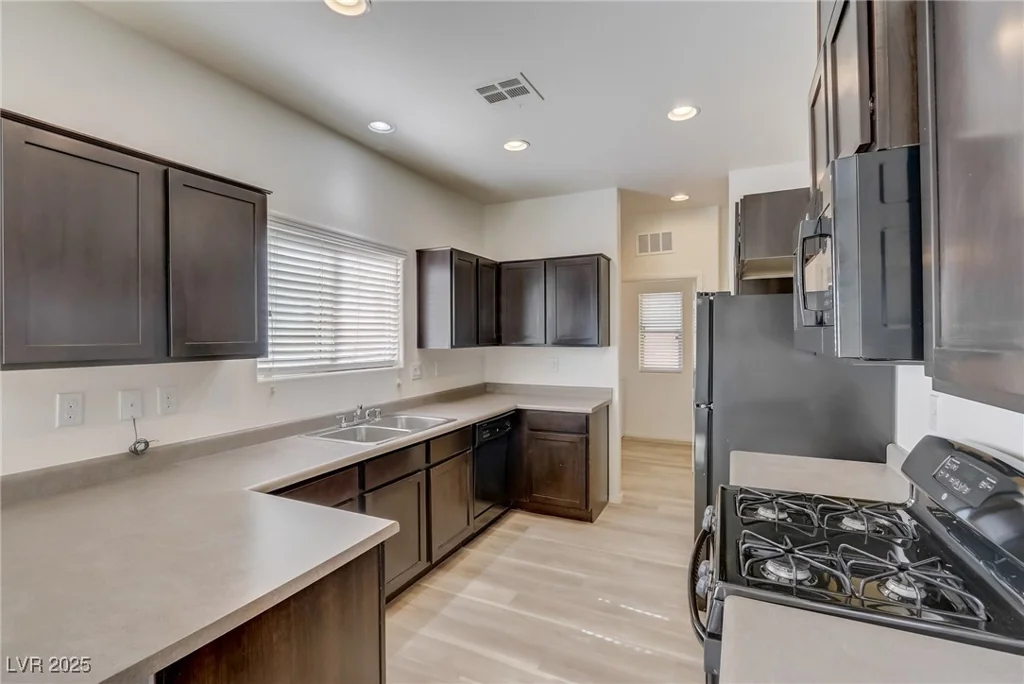 5380 Mercury Springs, Las Vegas, NV 89122