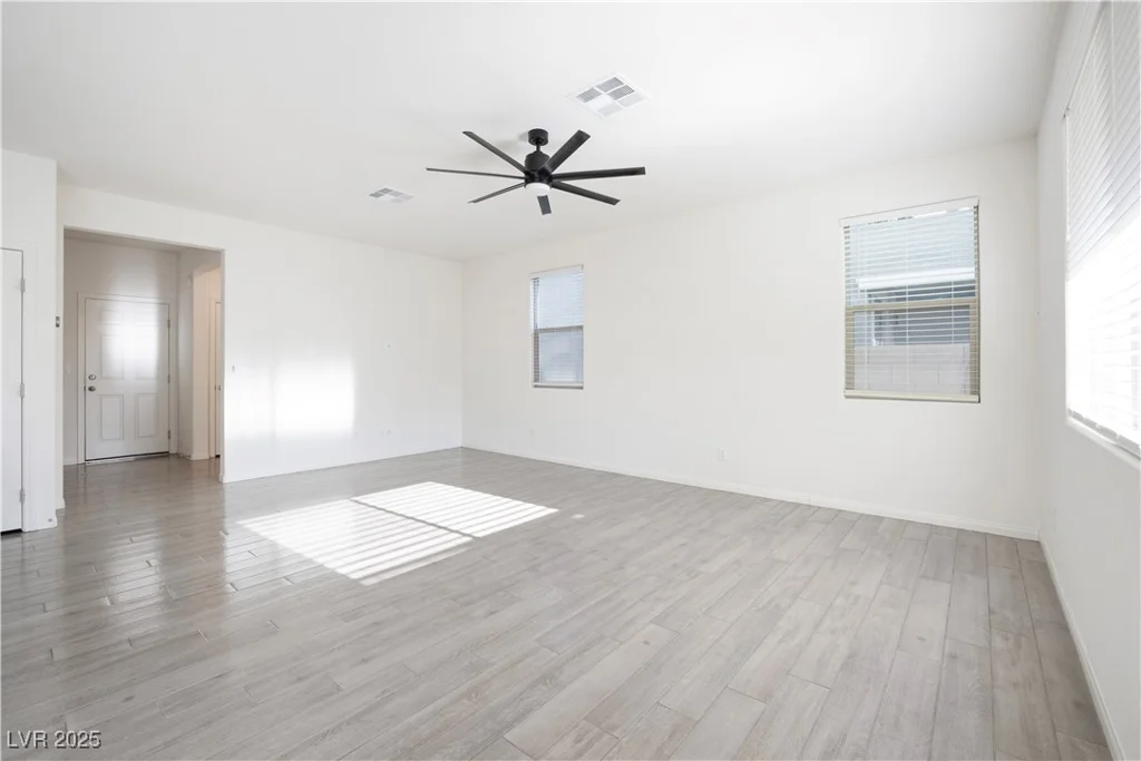 10550 El Camino, Las Vegas, NV 89141