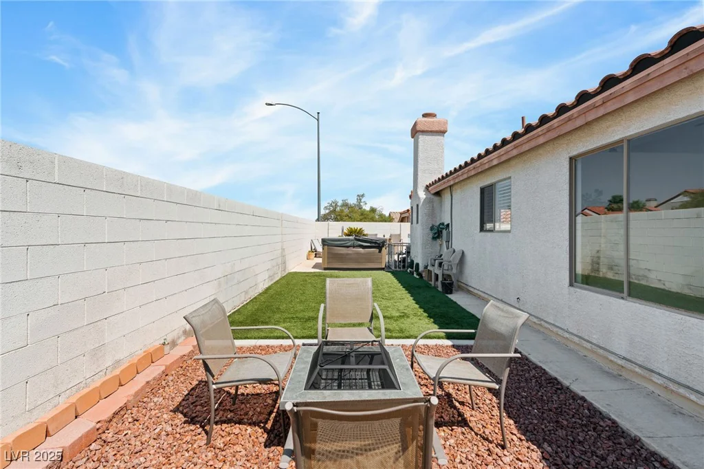3808 Lilac Haze, Las Vegas, NV 89147