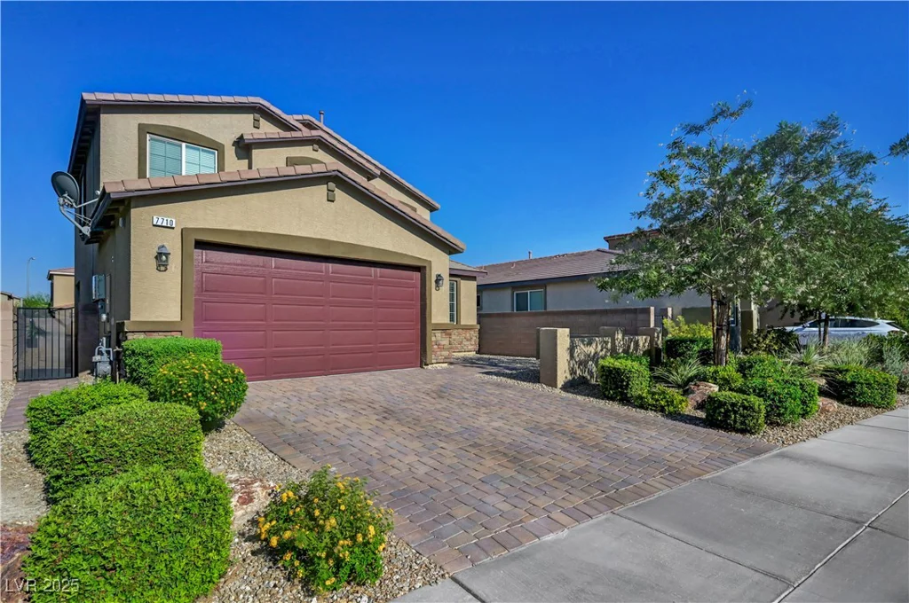 7710 Wishbone Falls, North Las Vegas, NV 89084