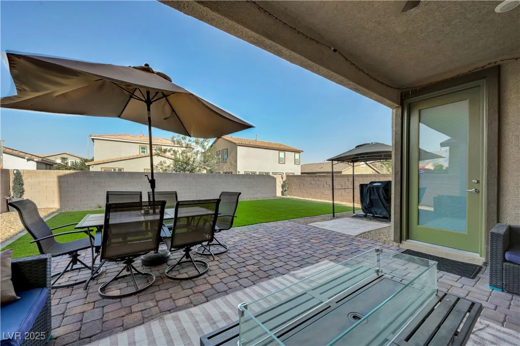 7710 Wishbone Falls, North Las Vegas, NV 89084