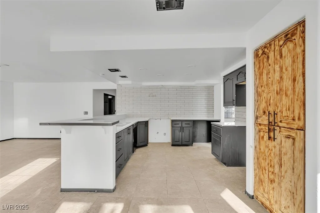 2614 White Pine, Henderson, NV 89074