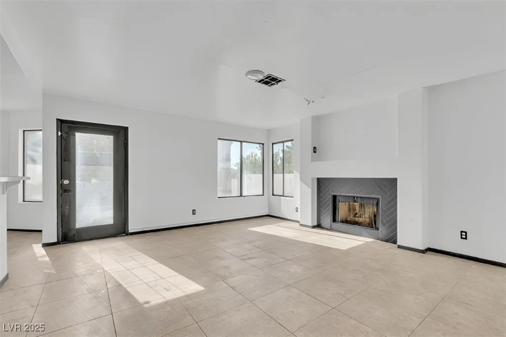 2614 White Pine, Henderson, NV 89074
