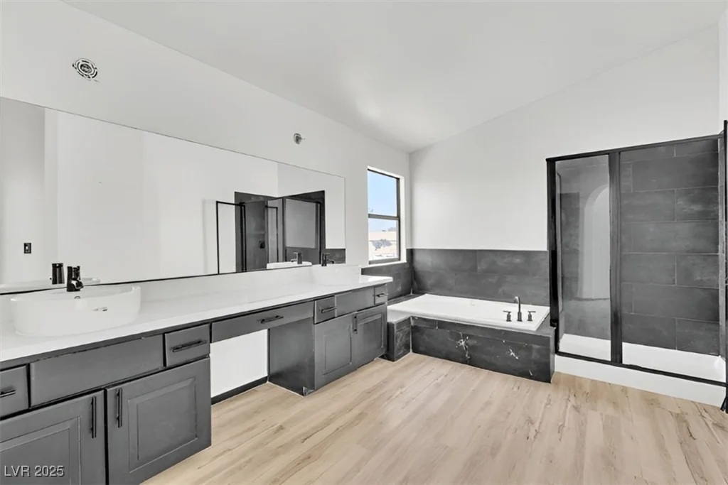 2614 White Pine, Henderson, NV 89074