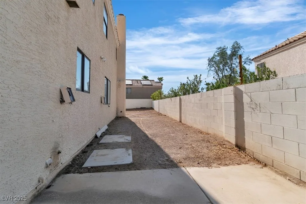 2614 White Pine, Henderson, NV 89074