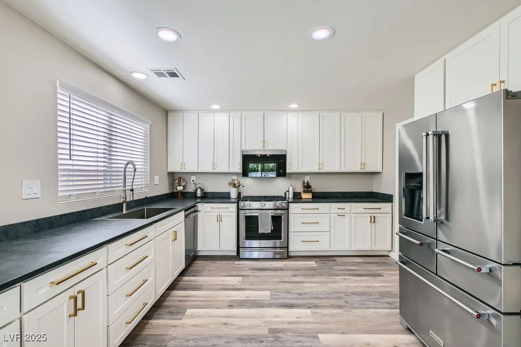 4634 English Lavender, North Las Vegas, NV 89031