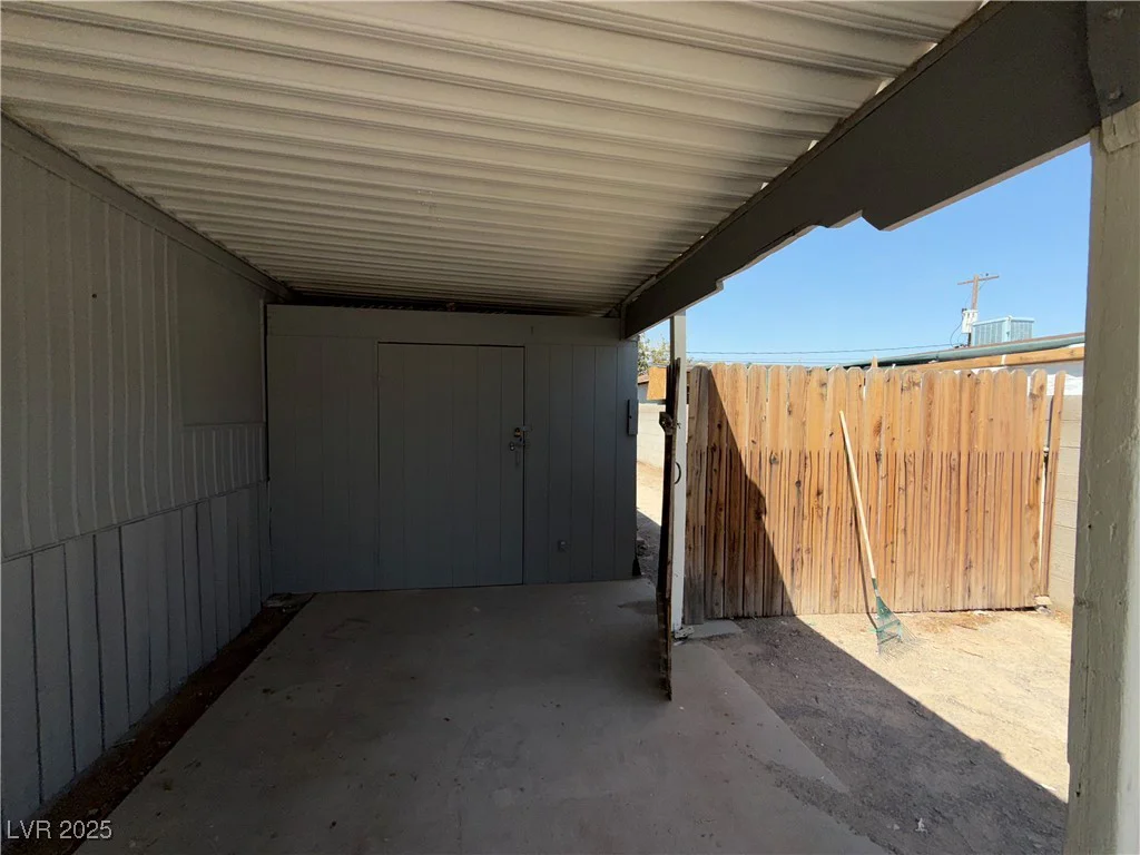 2225 Rigney, Las Vegas, NV 89156