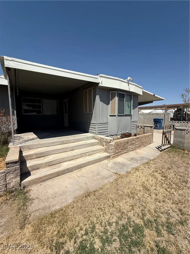 2225 Rigney, Las Vegas, NV 89156