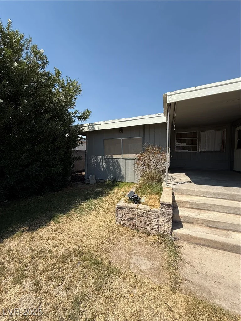2225 Rigney, Las Vegas, NV 89156