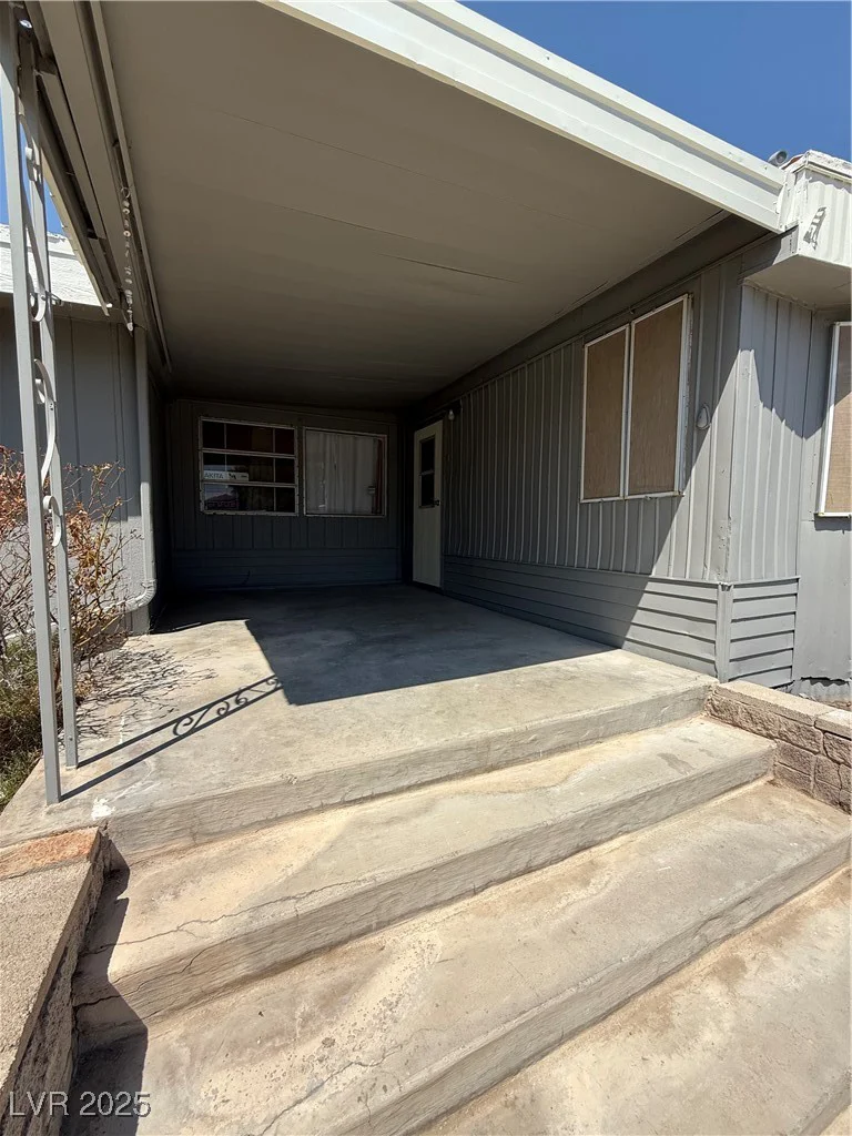 2225 Rigney, Las Vegas, NV 89156