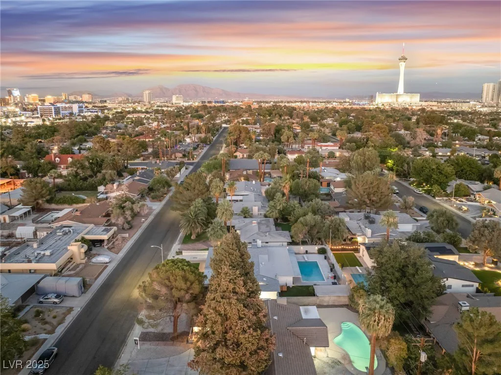 2701 Mason, Las Vegas, NV 89102