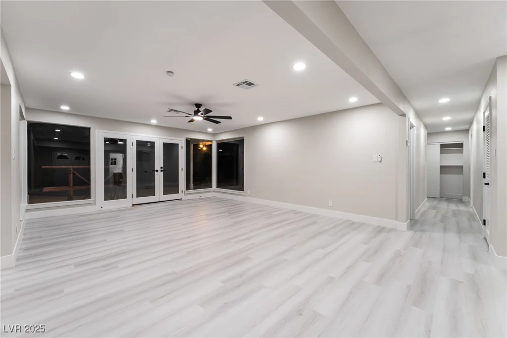 2701 Mason, Las Vegas, NV 89102